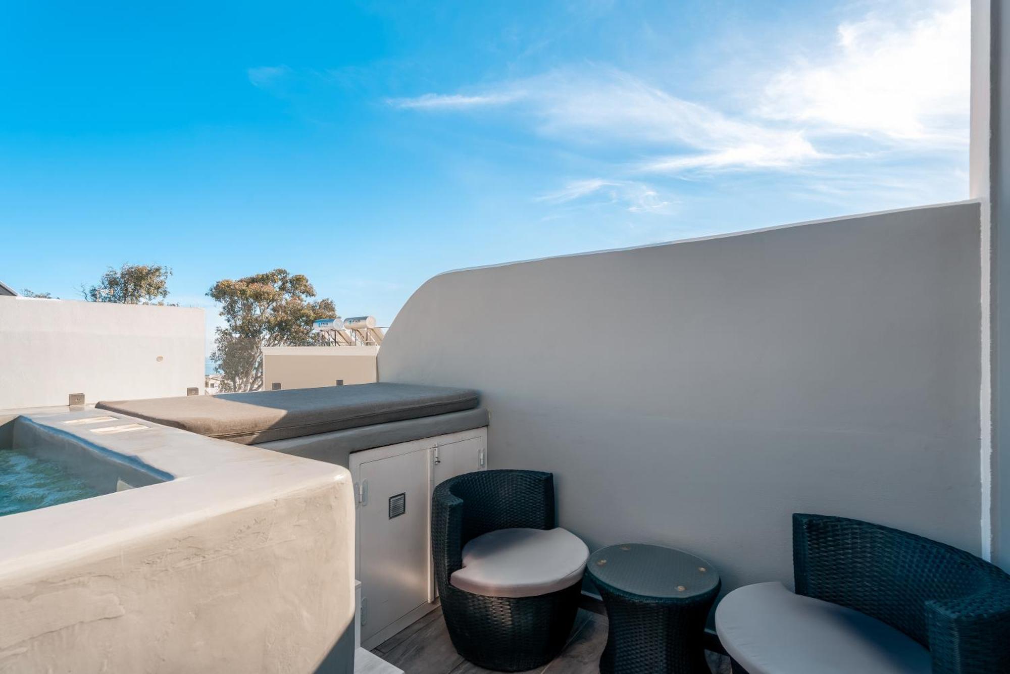 Oasis Suites Fira Fira (Santorini) Exterior foto