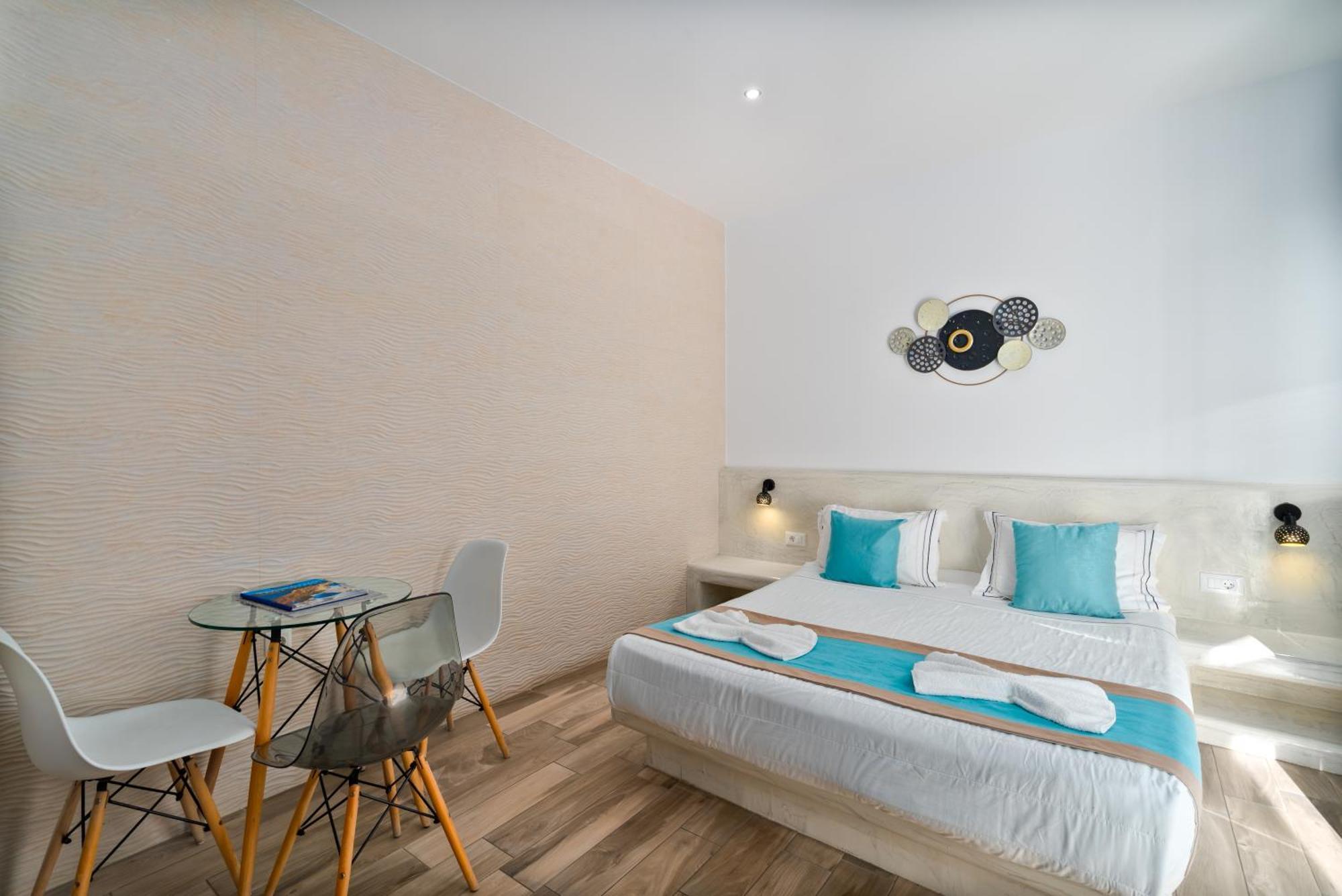 Oasis Suites Fira Fira (Santorini) Exterior foto